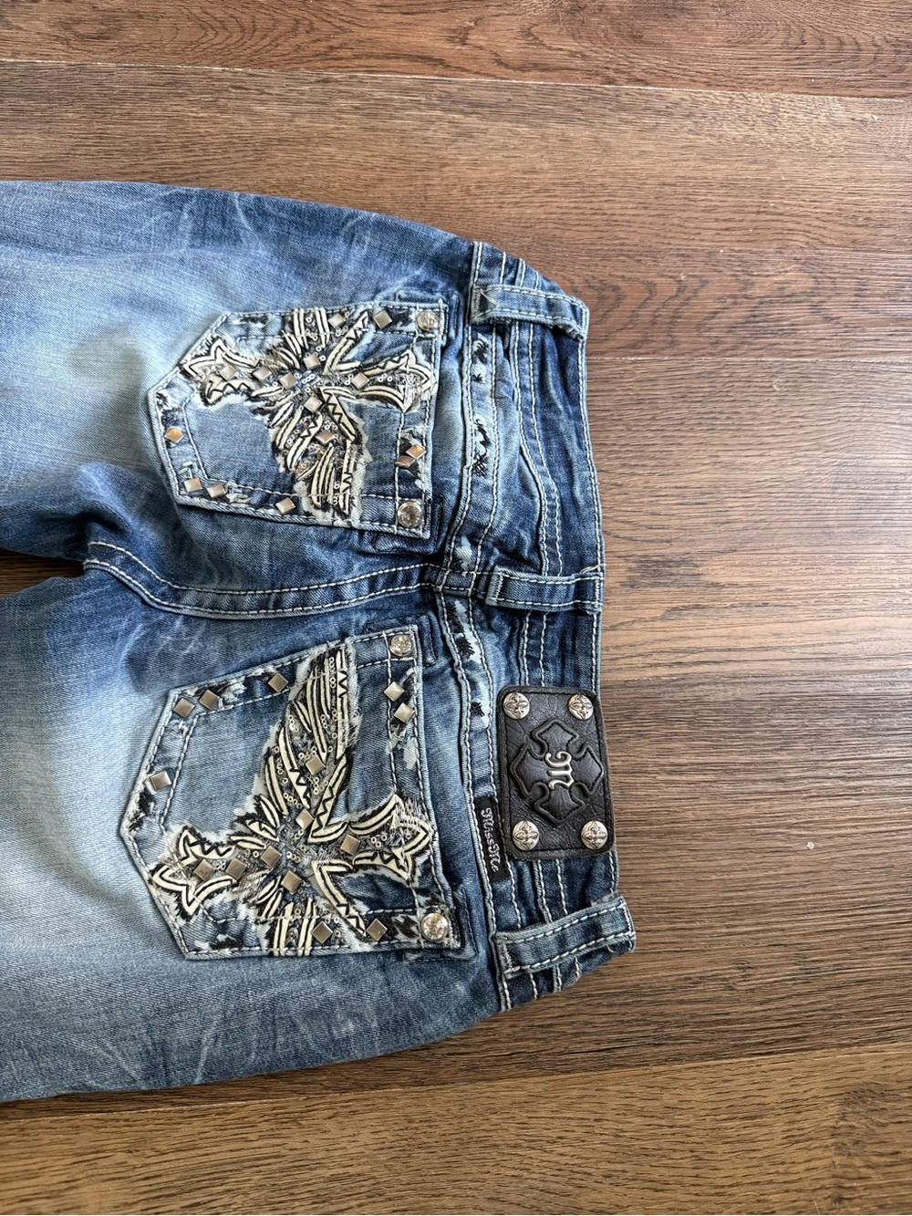 Miss Me Jeans Size 27 Cross Studded Embellished Bootcut Y2K Western - Picture 4 of 6